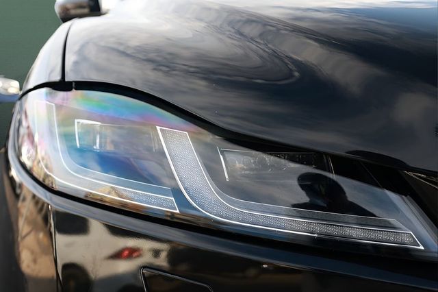 2024 Jaguar F-PACE P250 R-Dynamic S - 22980226 - 32