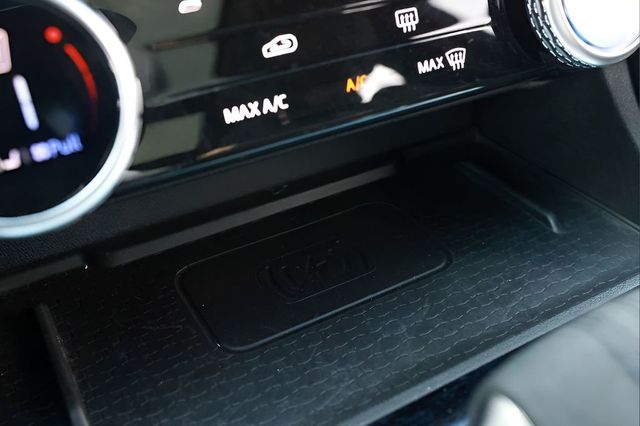 2024 Jaguar F-PACE P250 R-Dynamic S - 22980226 - 42