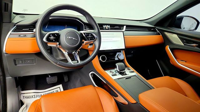 2024 Jaguar F-PACE R-Dynamic S P400 AWD w/ Comfort Seats, 20'' Wheels & Tow Hitch - 23047634 - 12