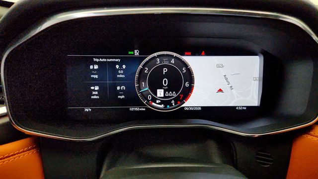 2024 Jaguar F-PACE R-Dynamic S P400 AWD w/ Comfort Seats, 20'' Wheels & Tow Hitch - 23047634 - 14