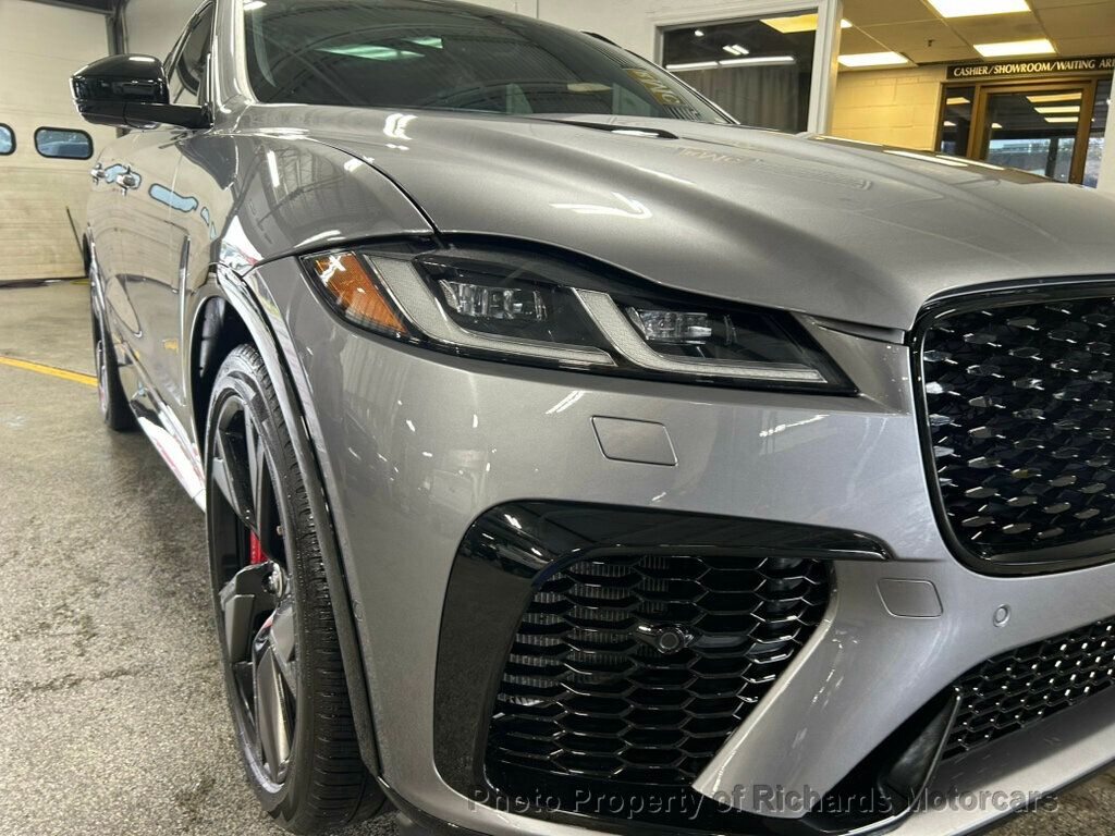 2024 Jaguar F-PACE SVR AWD - 22922047 - 9