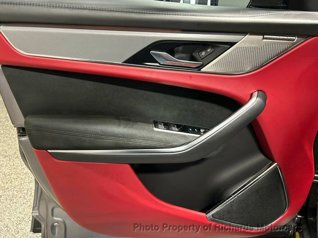 2024 Jaguar F-PACE SVR AWD - 22922047 - 21