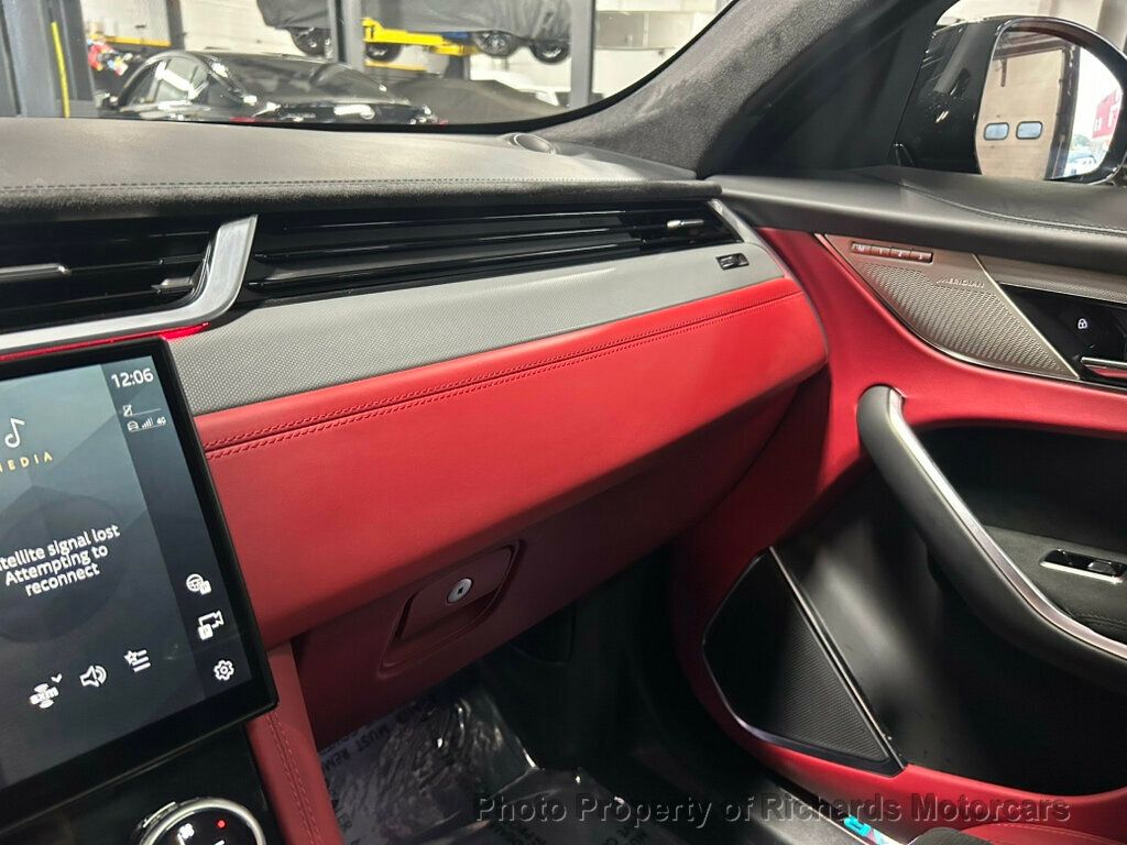 2024 Jaguar F-PACE SVR AWD - 22922047 - 26