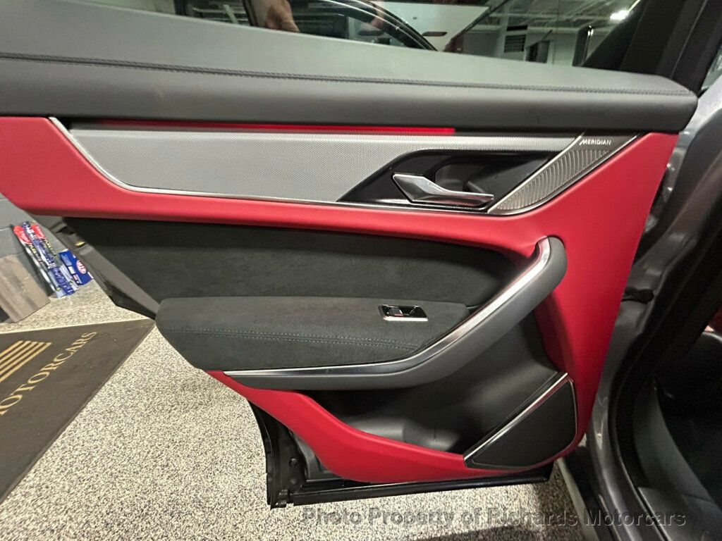 2024 Jaguar F-PACE SVR AWD - 22922047 - 29