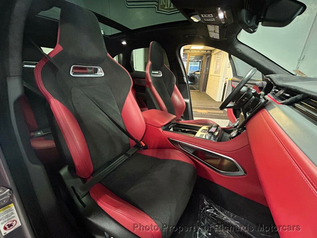 2024 Jaguar F-PACE SVR AWD - 22922047 - 36