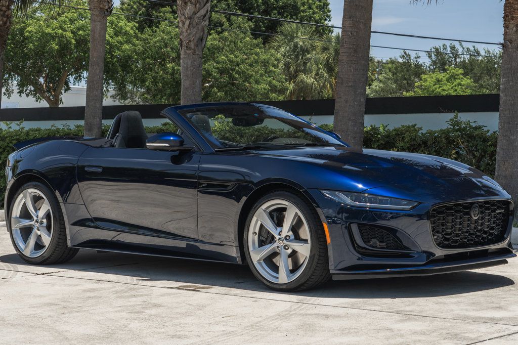 2024 Jaguar F-TYPE P450 R-Dynamic photo 10
