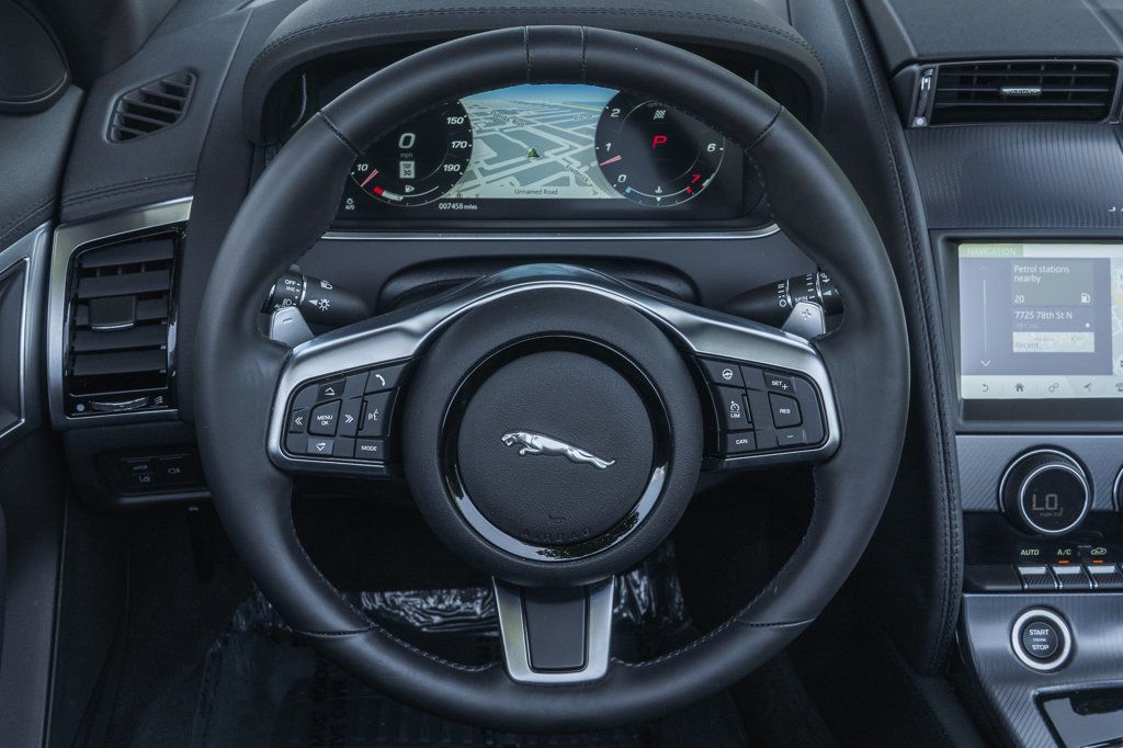 2024 Jaguar F-TYPE P450 R-Dynamic photo 16