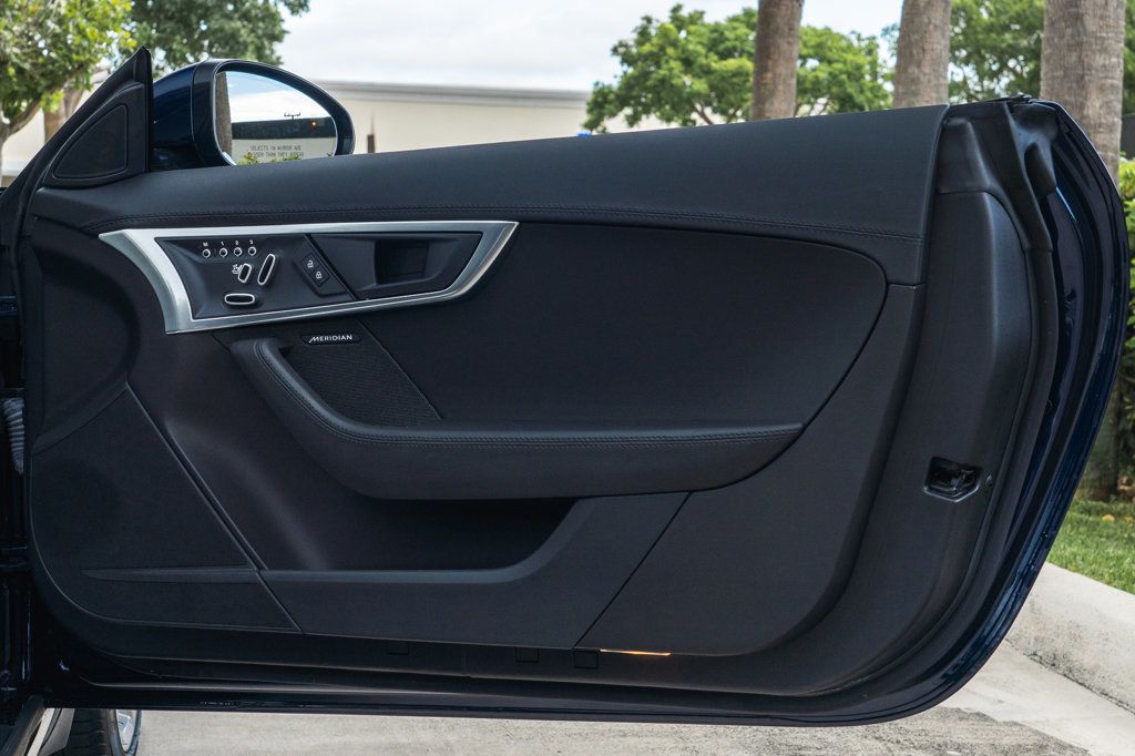 2024 Jaguar F-TYPE P450 R-Dynamic photo 24