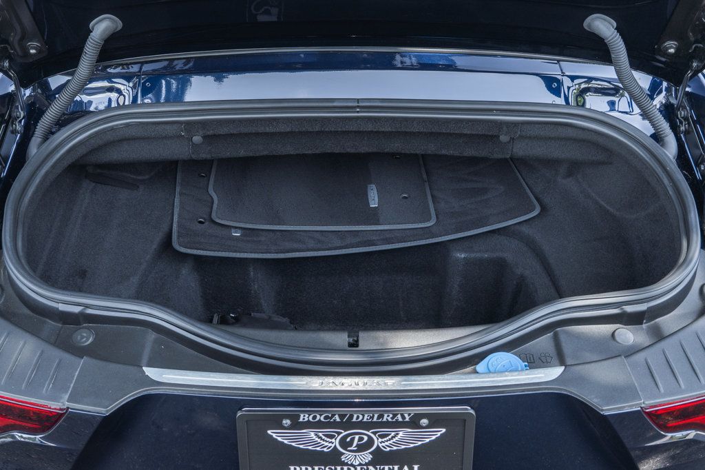 2024 Jaguar F-TYPE P450 R-Dynamic photo 25