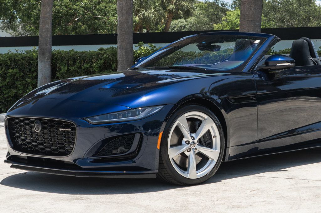 2024 Jaguar F-TYPE P450 R-Dynamic photo 3