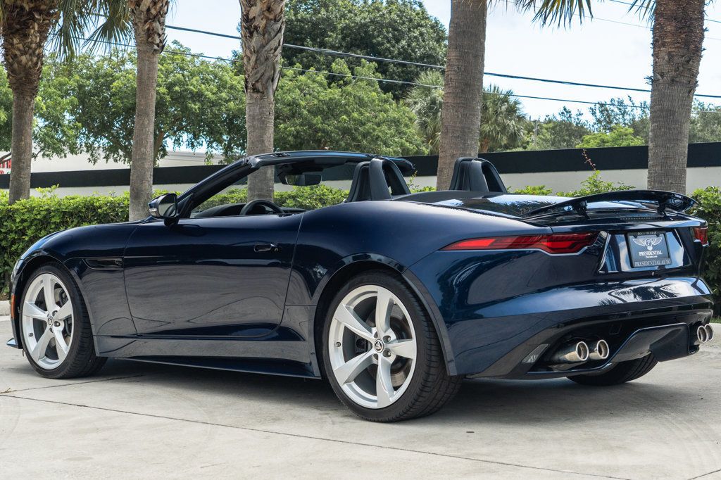 2024 Jaguar F-TYPE P450 R-Dynamic photo 5