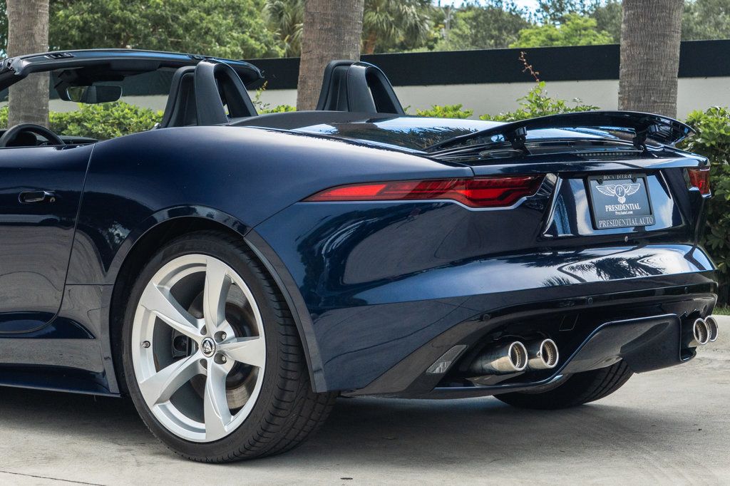 2024 Jaguar F-TYPE P450 R-Dynamic photo 6