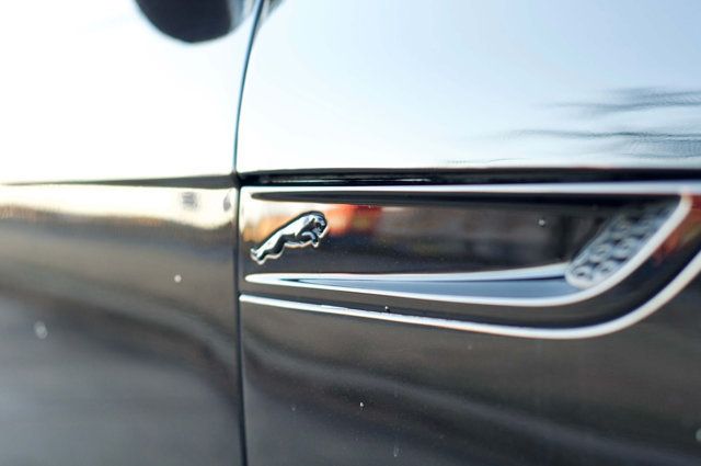 2024 Jaguar F-TYPE P-450/R-Dynamic/V8/BlindSpotMonitor/PushButtonStart/NAV - 22977760 - 9