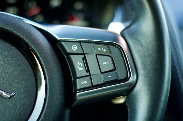 2024 Jaguar F-TYPE P-450/R-Dynamic/V8/BlindSpotMonitor/PushButtonStart/NAV - 22977760 - 11