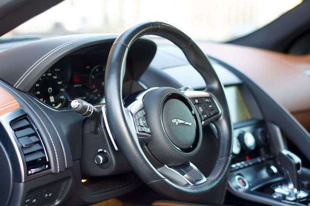 2024 Jaguar F-TYPE P-450/R-Dynamic/V8/BlindSpotMonitor/PushButtonStart/NAV - 22977760 - 12