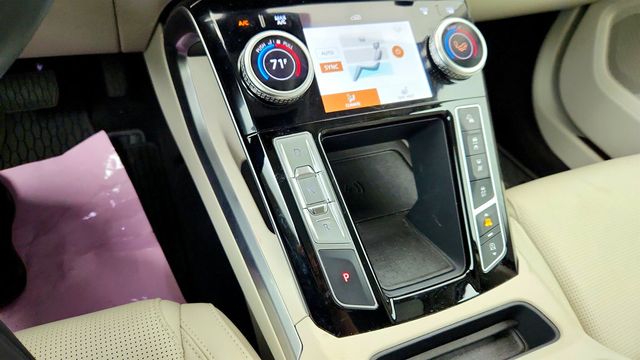 2024 Jaguar I-PACE 2024.5 R-Dynamic HSE AWD with 22'' Wheels & Heated/Cooled Seats - 22958759 - 17