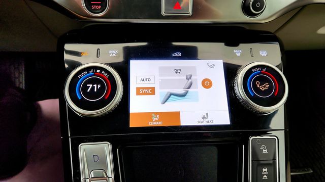 2024 Jaguar I-PACE 2024.5 R-Dynamic HSE AWD with 22'' Wheels & Heated/Cooled Seats - 22958759 - 18