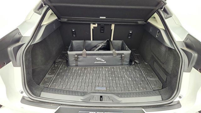 2024 Jaguar I-PACE 2024.5 R-Dynamic HSE AWD with 22'' Wheels & Heated/Cooled Seats - 22958759 - 23