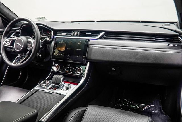 2024 Jaguar XF R-Dynamic SE Sedan AWD - 22938651 - 17