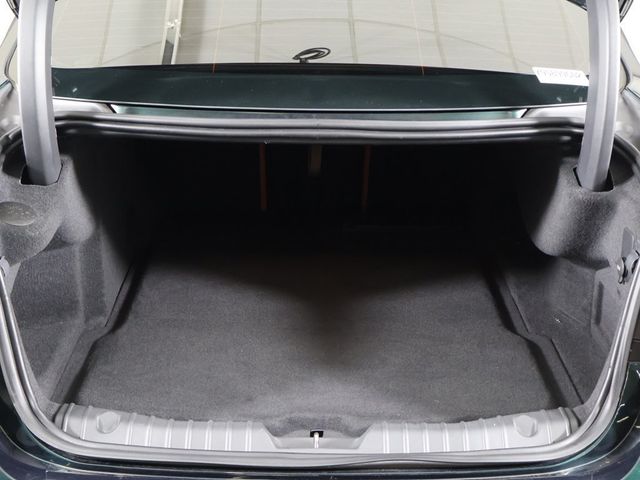 2024 Jaguar XF R-Dynamic SE Sedan RWD - 22998391 - 22