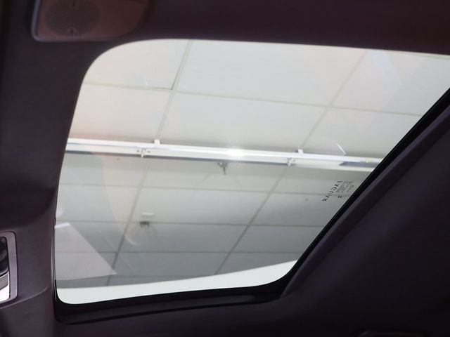 2024 Jaguar XF R-Dynamic SE Sedan RWD - 22998391 - 24