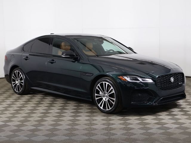 2024 Jaguar XF R-Dynamic SE Sedan RWD - 22998391 - 61
