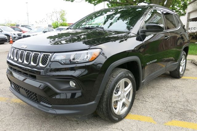 2024 Jeep Compass Latitude 4x4 - 23027175 - 1