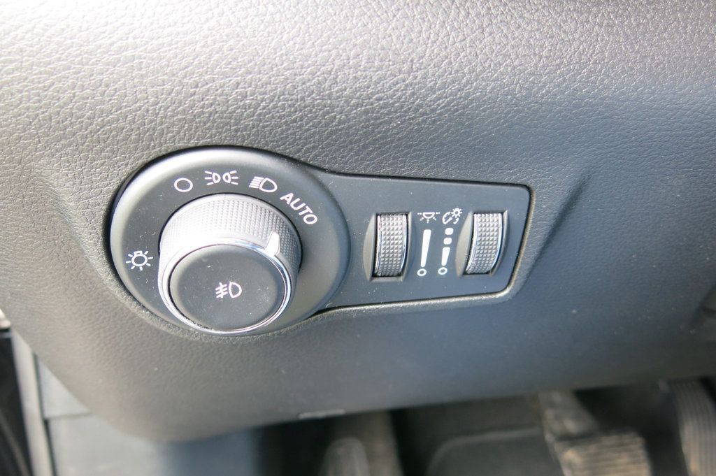2024 Jeep Compass Latitude 4x4 - 23027175 - 25