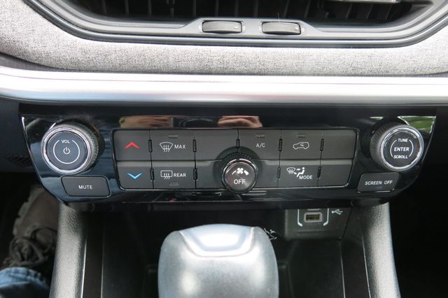 2024 Jeep Compass Latitude 4x4 - 23027175 - 32