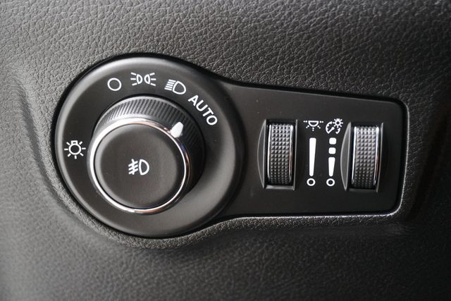 2024 Jeep Compass Latitude 4x4 - 22949402 - 27