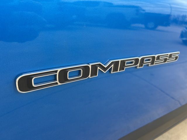 2024 Jeep Compass Latitude 4x4 - 22995578 - 20