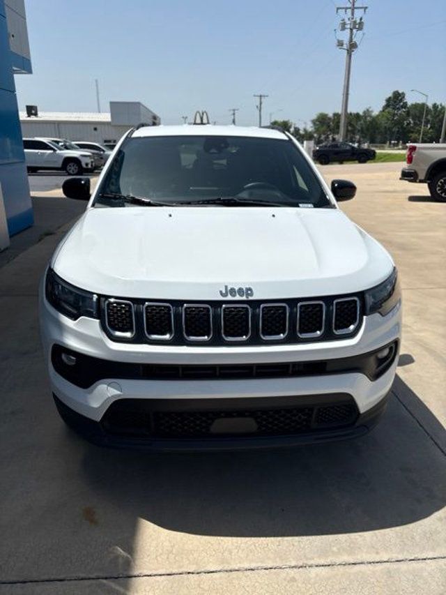 2024 Jeep Compass Latitude 4x4 - 23045206 - 5