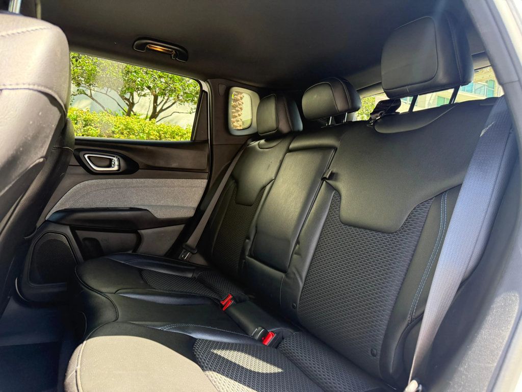 2024 Jeep Compass Latitude 4x4 - 22917544 - 21