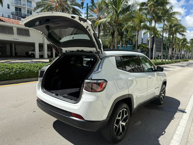 2024 Jeep Compass Latitude 4x4 - 22917544 - 27