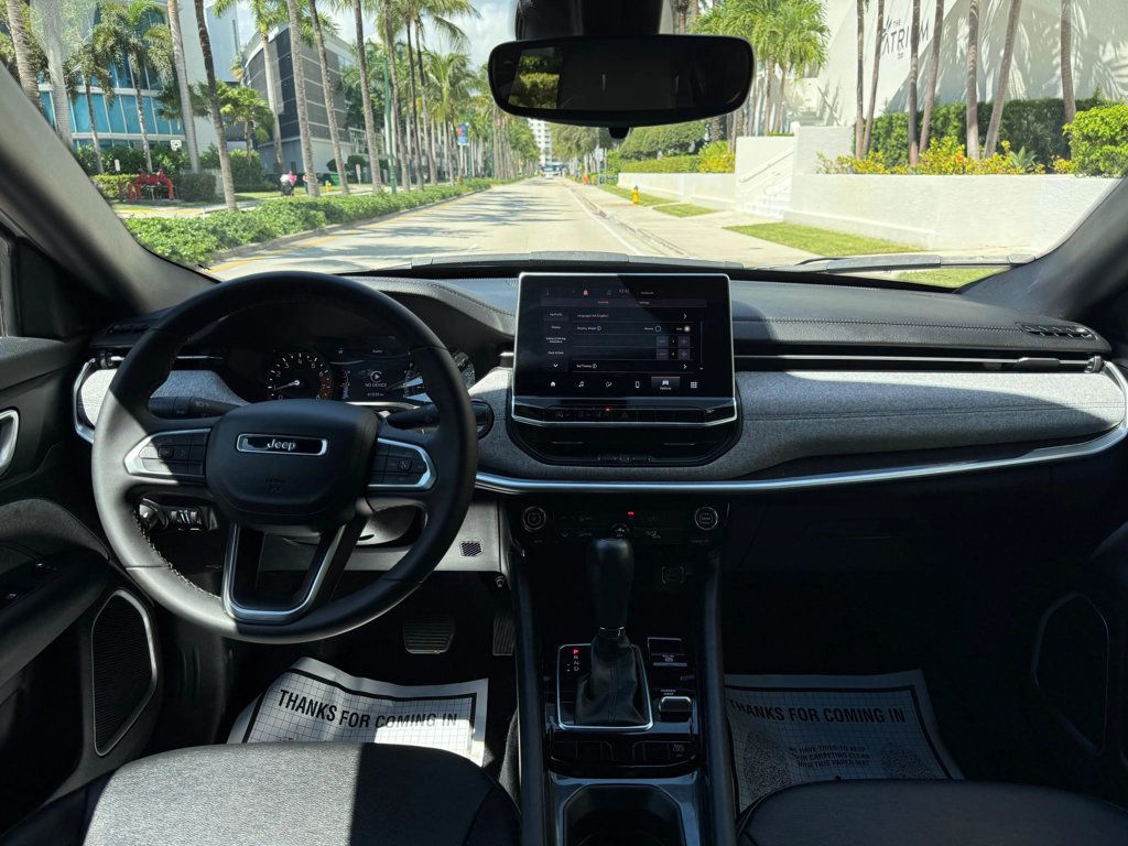 2024 Jeep Compass Latitude 4x4 - 22917544 - 28