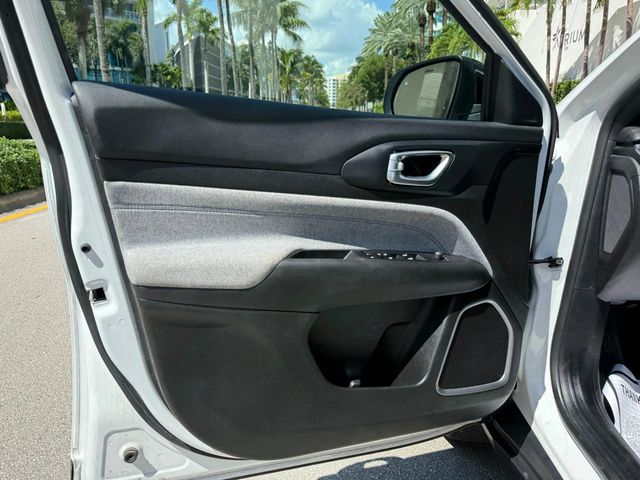 2024 Jeep Compass Latitude 4x4 - 22917544 - 30