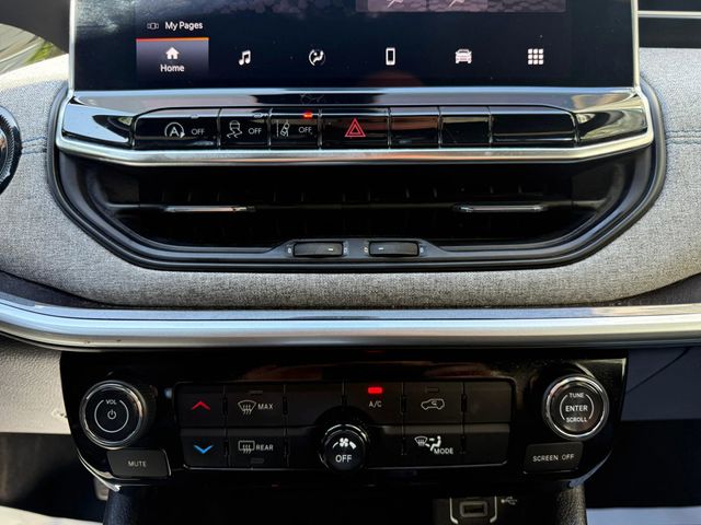 2024 Jeep Compass Latitude 4x4 - 22917544 - 33