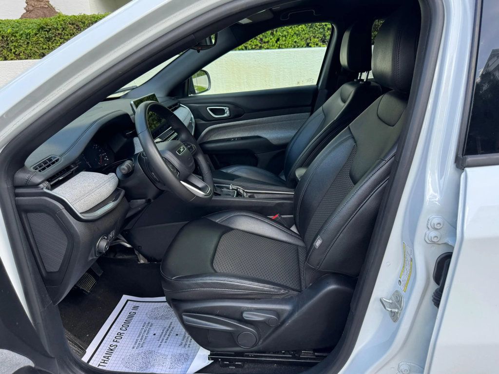 2024 Jeep Compass Latitude 4x4 - 22926885 - 14