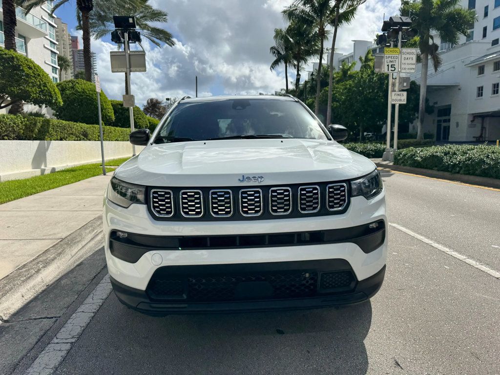 2024 Jeep Compass Latitude 4x4 - 22926885 - 2