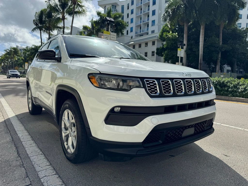 2024 Jeep Compass Latitude 4x4 - 22926885 - 7