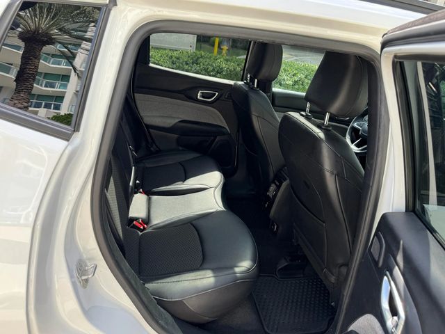 2024 Jeep Compass Latitude 4x4 - 22944650 - 12