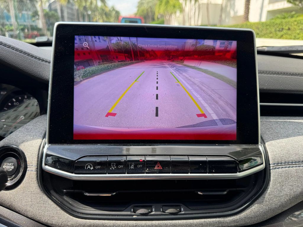 2024 Jeep Compass Latitude 4x4 - 22944650 - 29