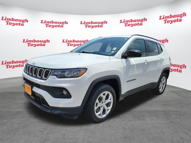 2024 Jeep Compass Latitude 4x4 - 23043684 - 20