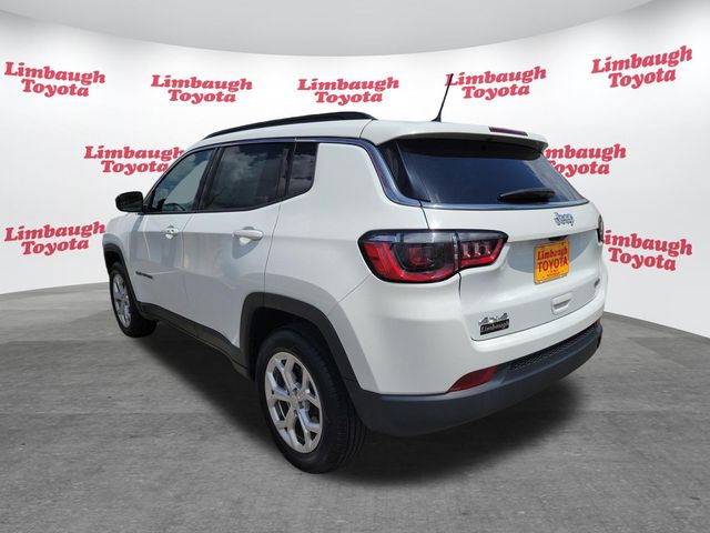 2024 Jeep Compass Latitude 4x4 - 23043684 - 24