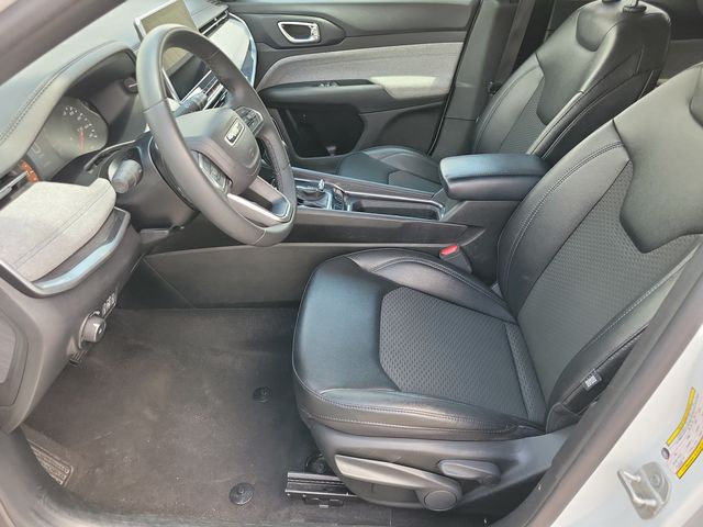 2024 Jeep Compass Latitude 4x4 - 23043684 - 3