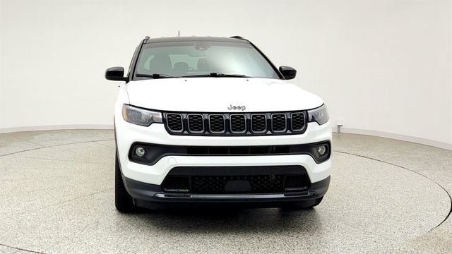 2024 Jeep Compass Latitude 4x4 Altitude Special Edition w/ 18'' Black Wheels - 23040964 - 1