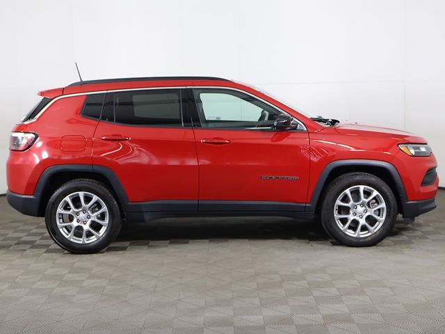 2024 Jeep Compass Latitude Lux - 23036979 - 17