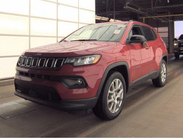 2024 Jeep Compass Latitude Lux - 23036979 - 1
