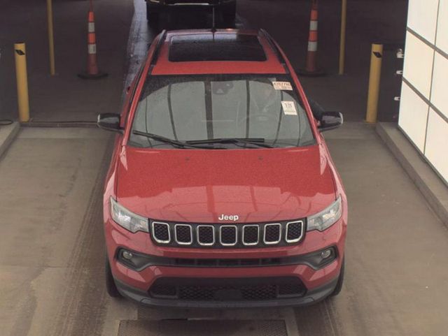 2024 Jeep Compass Latitude Lux - 23036979 - 2