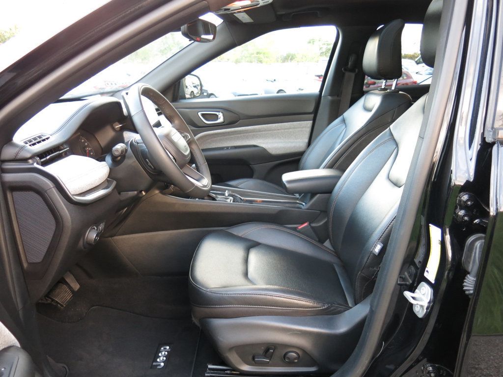 2024 Jeep Compass Latitude Lux 4x4 - 23086317 - 12